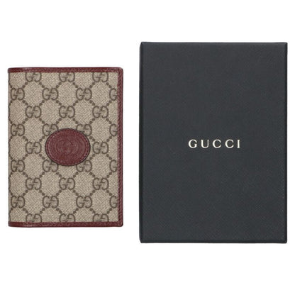 Gucci GG Supreme Passport Case