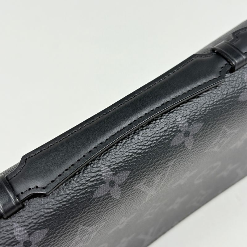 Louis Vuitton Zippy XL Zip Around Wallet Monogram Eclipse Noir Black