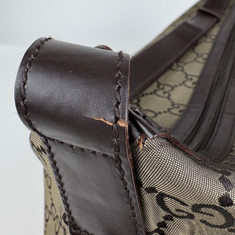 Gucci GG Pattern Shoulder Bag Sports Canvas Brown