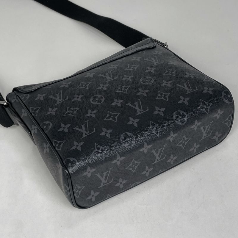 Louis Vuitton District PM NM Shoulder Crossbody Bag Monogram Eclipse Noir Black