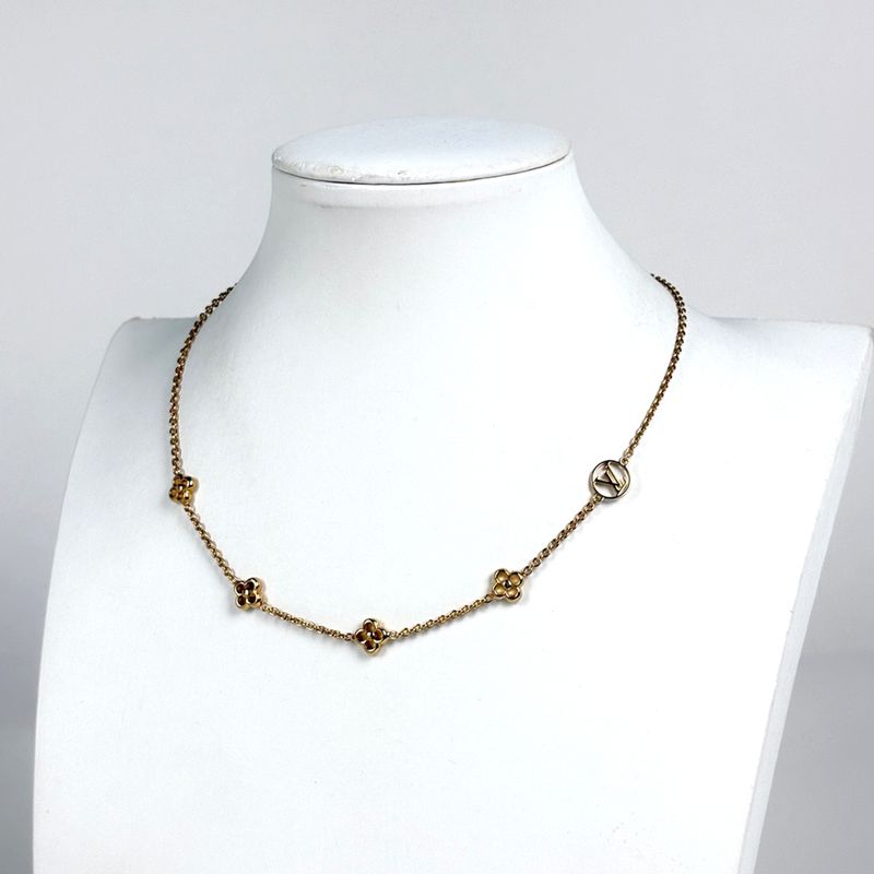 Louis Vuitton Flower Full Necklace Monogram Gold Plated