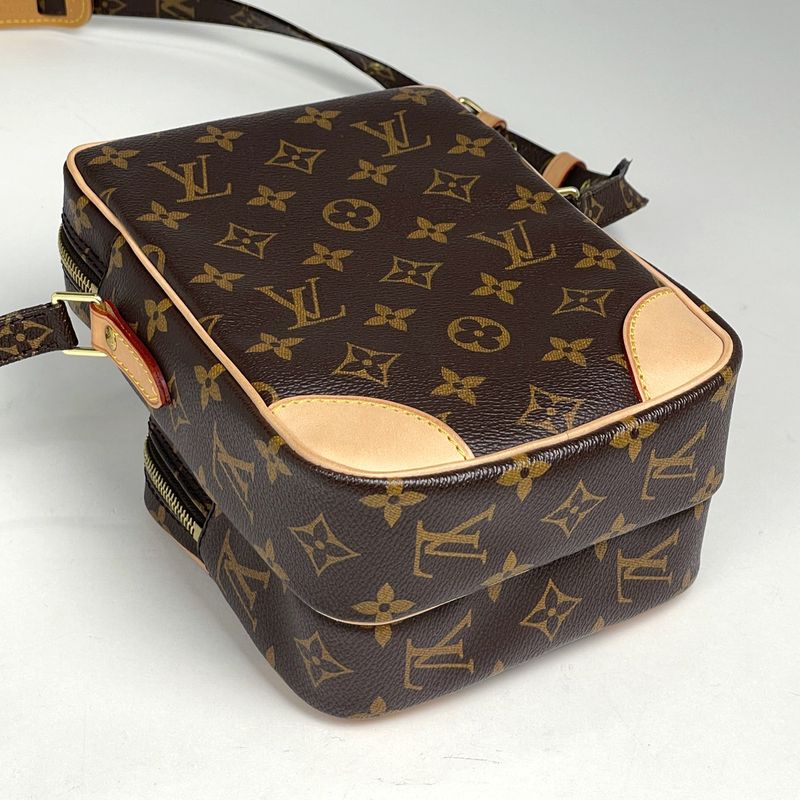 Louis Vuitton Amazon Shoulder Bag Monogram Brown