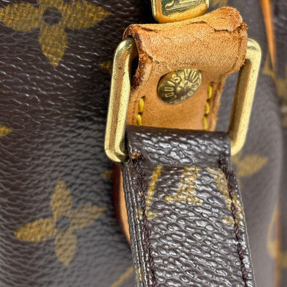 Louis Vuitton Nile Shoulder Bag Monogram Brown
