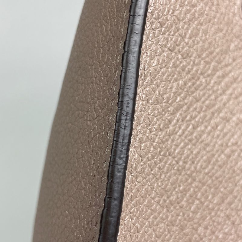 Louis Vuitton Lockme Goat Tote Leather Vison