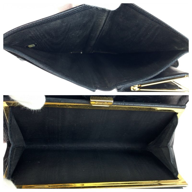Chanel Vintage CC Logo Purse Black Gold Leather Wallet
