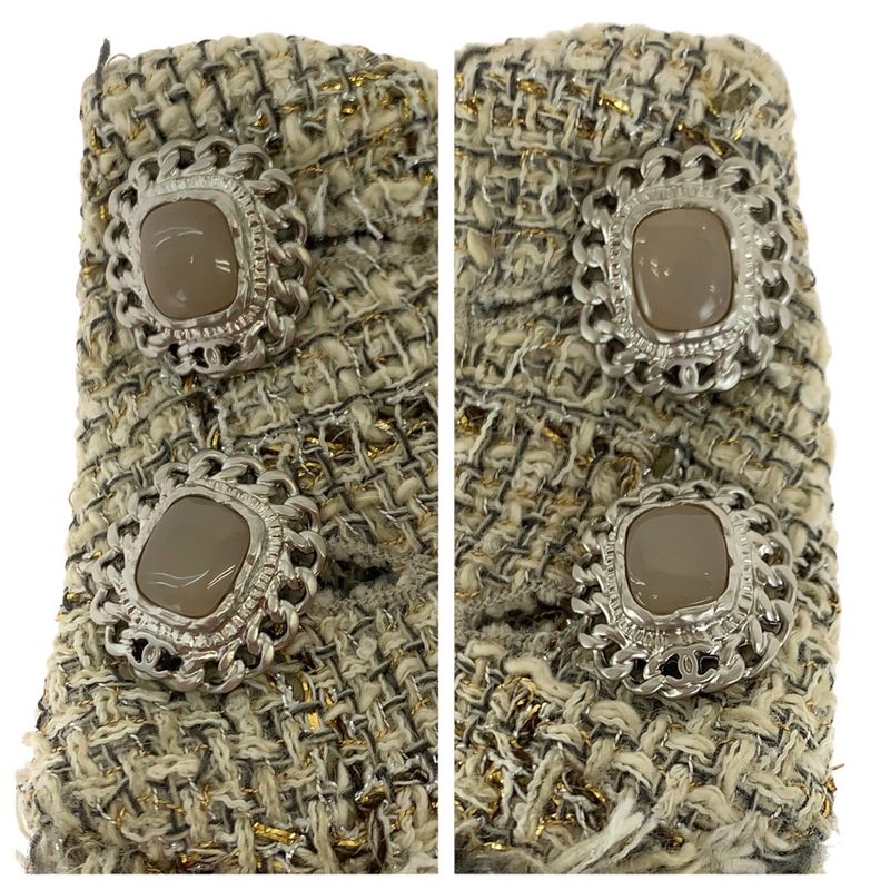 Chanel Tweed CC Logo with Hanger 34 Beige Gold Cotton Skirt