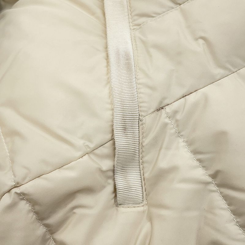 Moncler Mont Cles Down Jacket Avoce 00 White