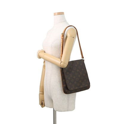 Louis Vuitton Shoulder Bag Monogram Musette Salsa Short