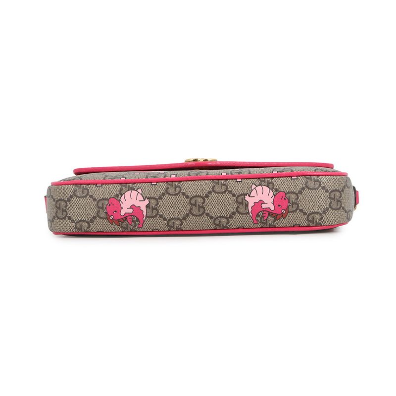 Gucci Shoulder Bag GG Supreme Leather Dragon
