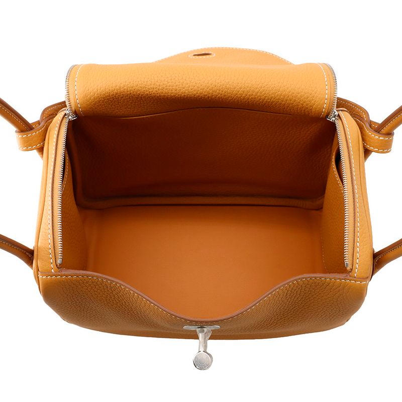 Hermes Handbag Lindy 26 Natural Sable Silver Taurillon Clemence 2-Way