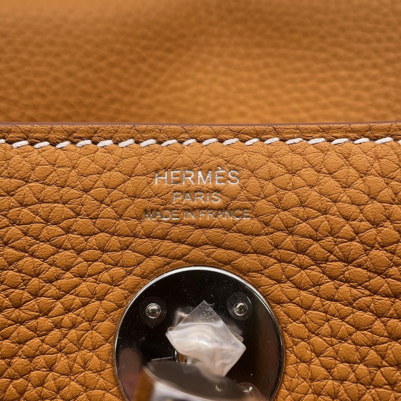 Hermes Handbag Lindy 26 Natural Sable Silver Taurillon Clemence 2-Way