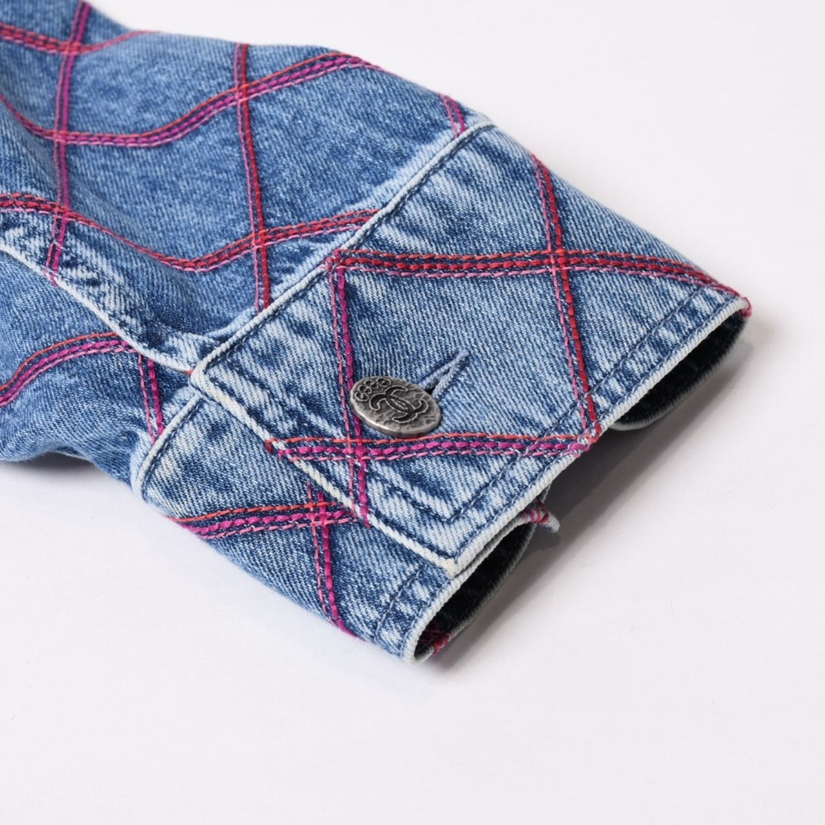 Chanel Collarless Denim Jacket CC Logo Stitch Blue — view 7