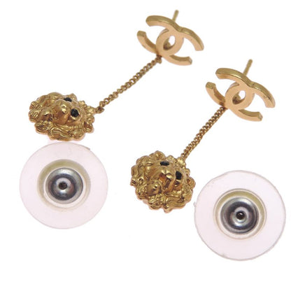 Chanel Earrings Ation, peeling