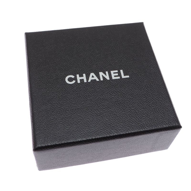 Chanel Earrings Ation, peeling