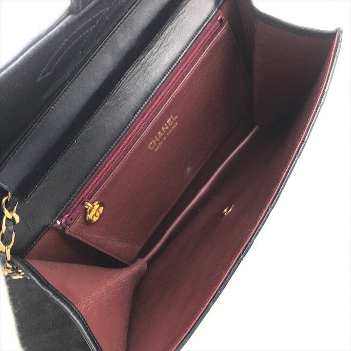 Chanel CC Logo Quilted Push Lock Lambskin Chain Shoulder Bag Navy