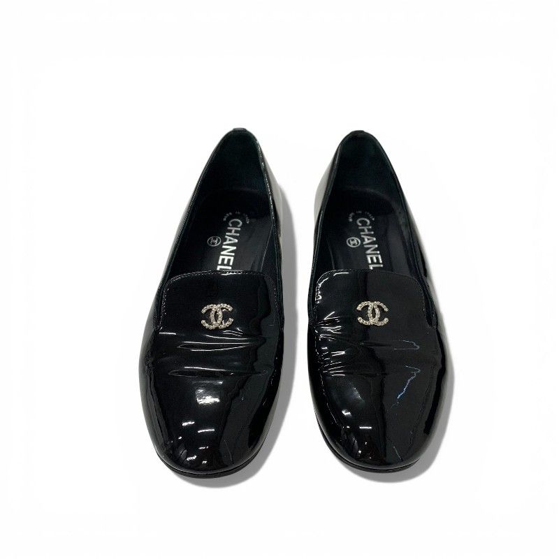 Chanel Flat Shoes Patent Black CC Logo Pearl Opera