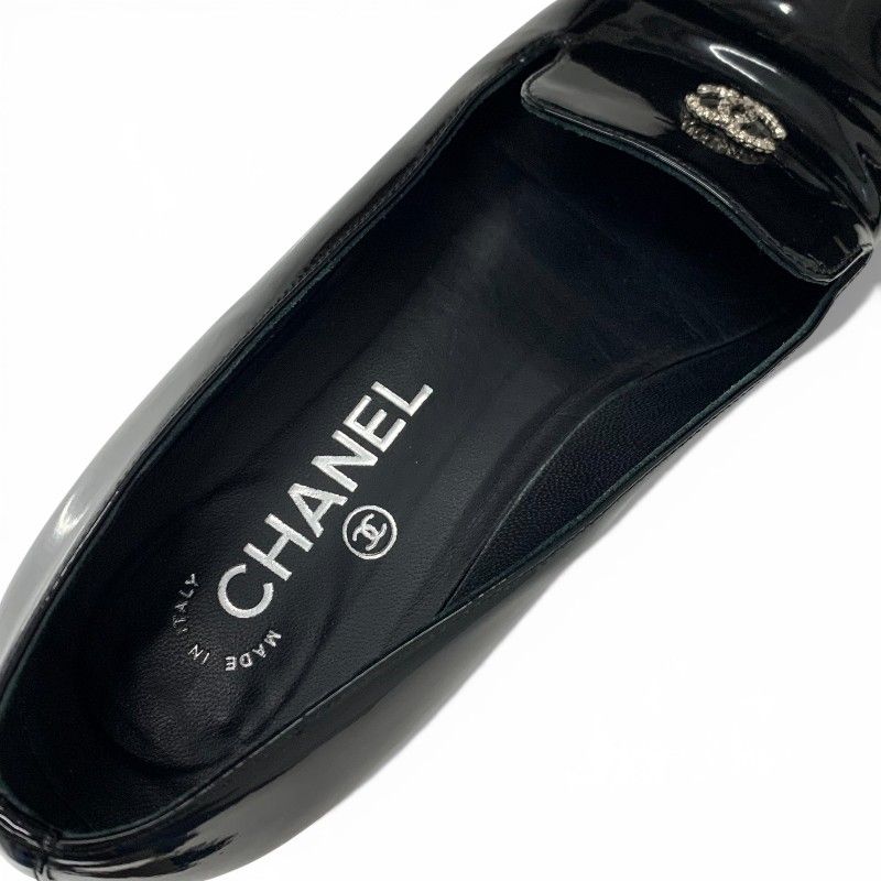 Chanel Flat Shoes Patent Black CC Logo Pearl Opera