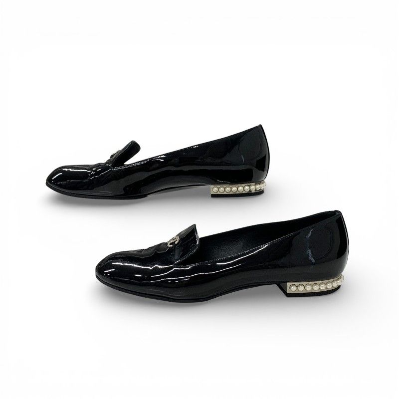 Chanel Flat Shoes Patent Black CC Logo Pearl Opera