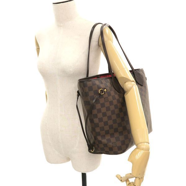 Louis Vuitton Damier Neverfull MM Handbag