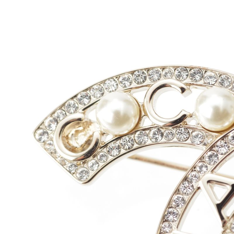 Chanel Pearl Line Stone CC Logo Brooch Gold