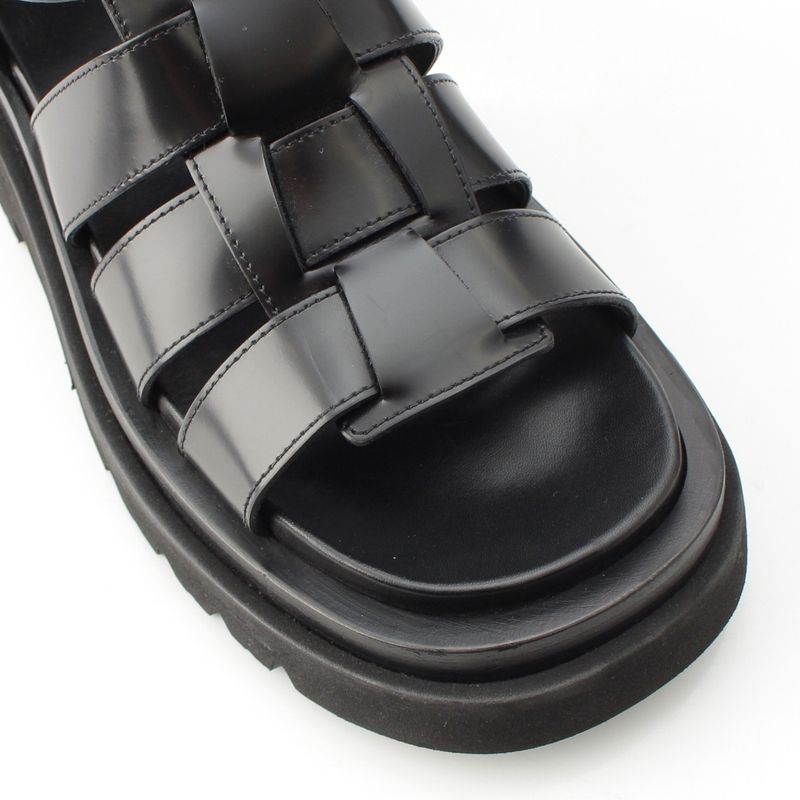 Bottega Veneta Leather Lug Flat Brushed Calf Strap Sandals Black 36