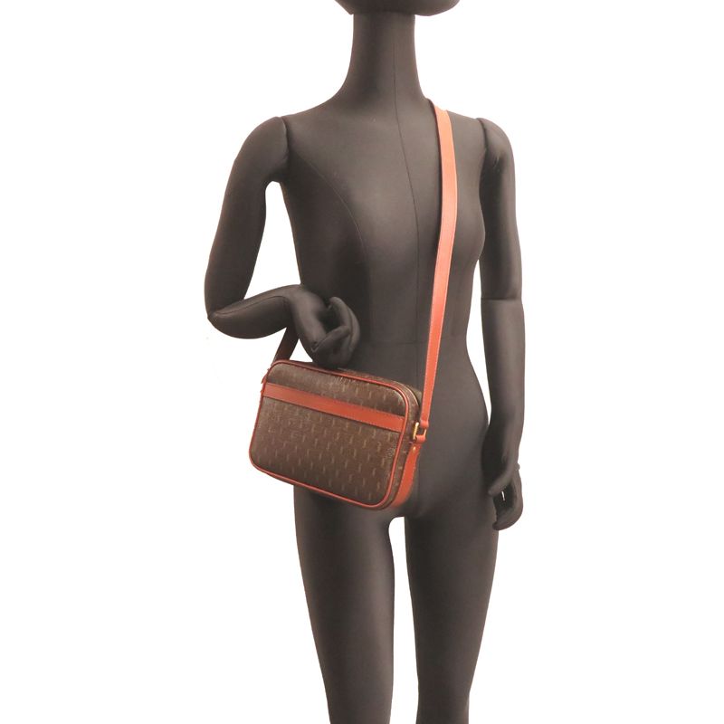 Saint Laurent Paris Shoulder Bag