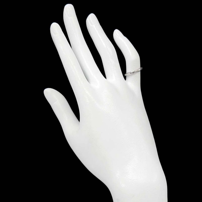 Van Cleef & Arpels Tendrement 47 Ring Width Pt Platinum