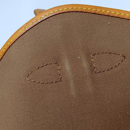 Louis Vuitton Monogram Saumur 30 Shoulder Bag Brown