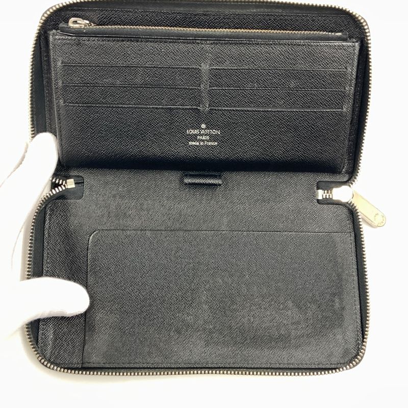 Louis Vuitton Epi Zippy Organizer Zip Around Wallet Black
