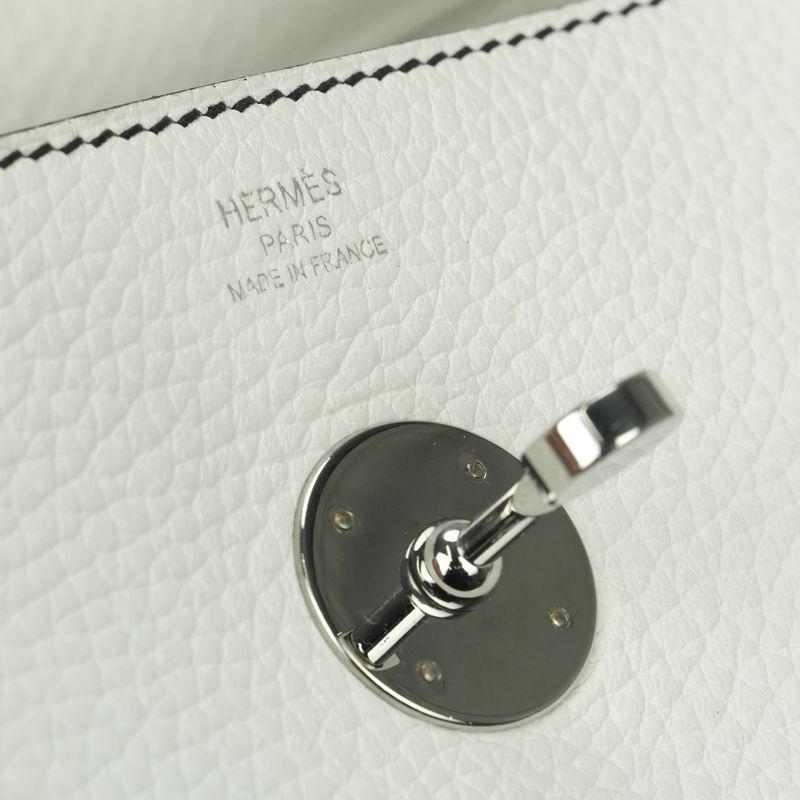 Hermes Lindy 30 Tote Shoulder Bag Taurillon Clemence White Silver 2-Way