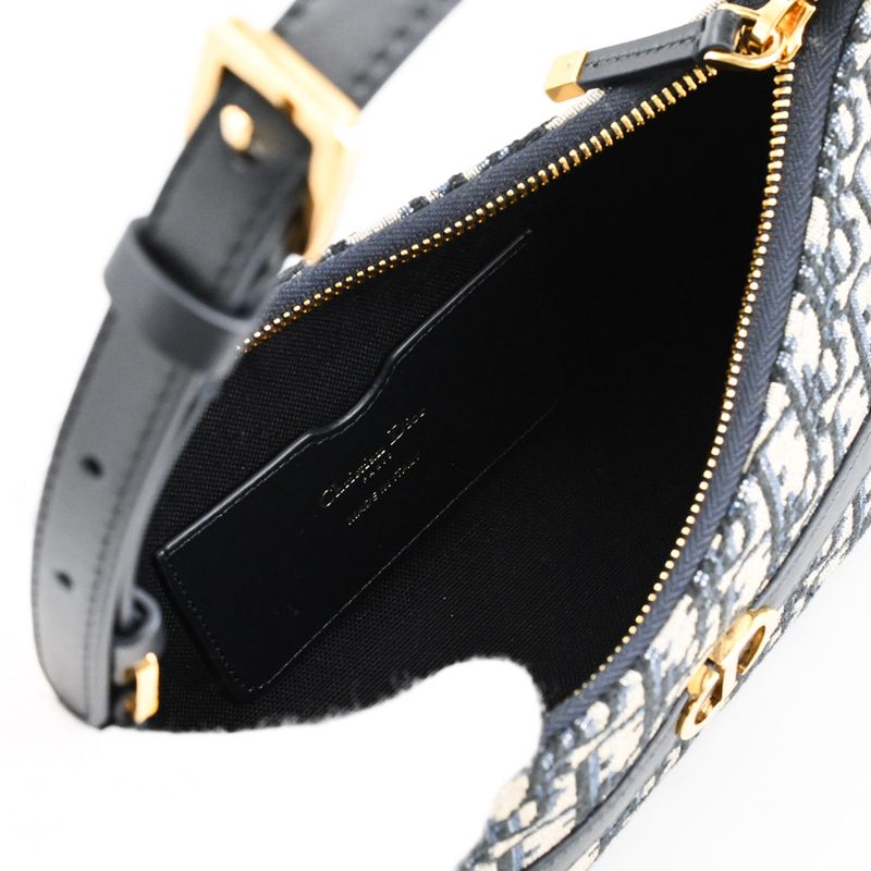 Dior Shoulder Bag 30 Montane Hobo