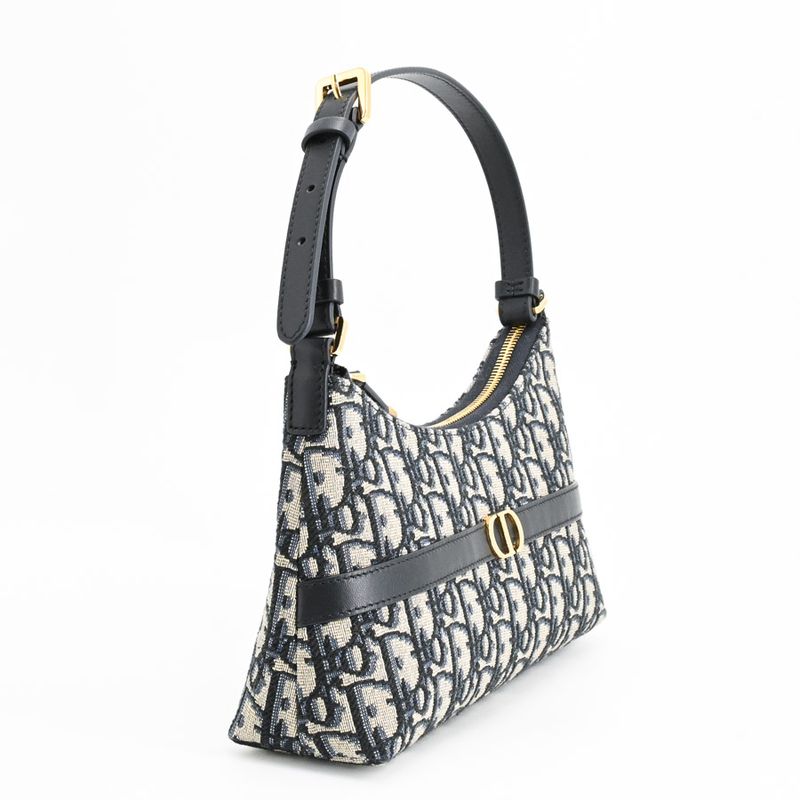 Dior Shoulder Bag 30 Montane Hobo