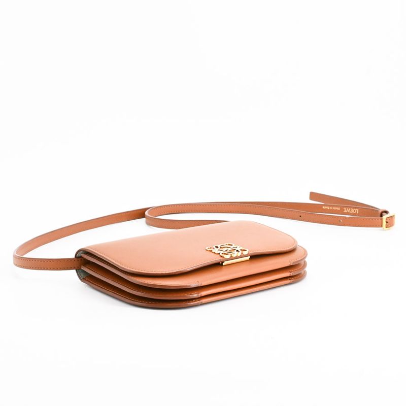 Loewe Shoulder Bag Accordion Clutch