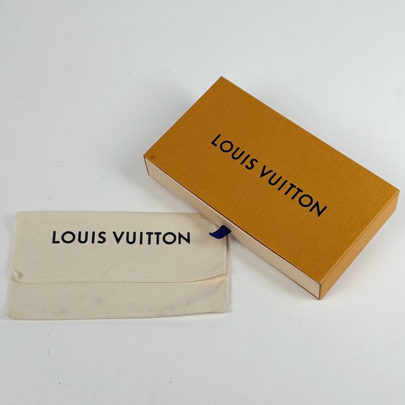 Louis Vuitton Zippy Wallet Coussin Embossed Monogram Leather Taupe