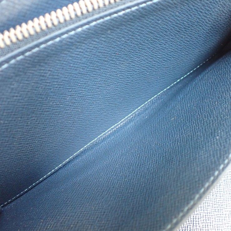 Louis Vuitton Wallet Zippy Organizer Blue Marine Taiga Zip Around Travel Case