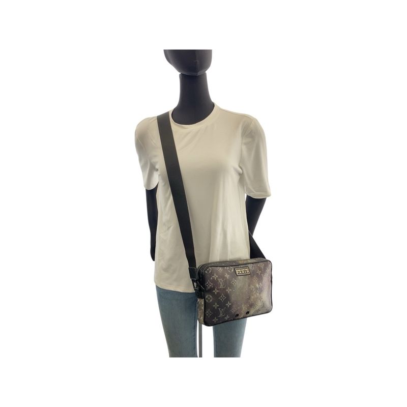 Louis Vuitton Monogram Galaxy Alpha Messenger Gray Shoulder Bag