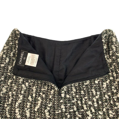 Chanel Tweed CC Logo 36 Multicolor Rayon Polyamide Silk Skirt