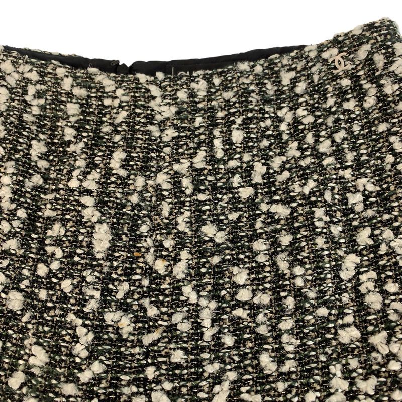 Chanel Tweed CC Logo 36 Multicolor Rayon Polyamide Silk Skirt