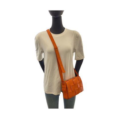 Bottega Veneta Maxi Intrecciato Cassette Orange Shoulder Bag Pochette