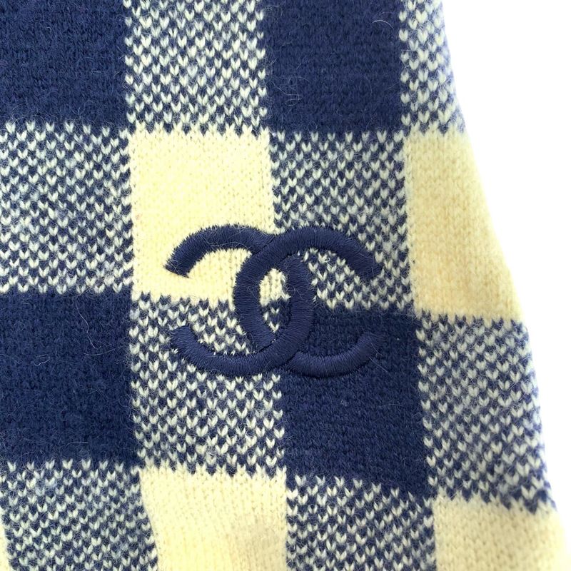Chanel CC Logo Check 38 Navy Off White Cashmere Dress Knit