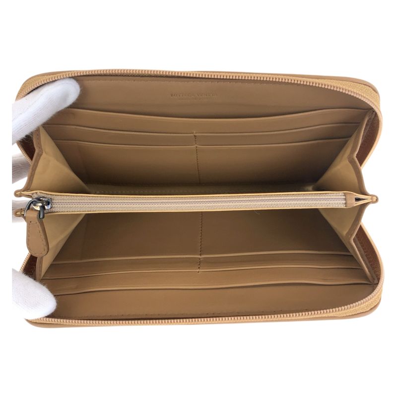 Bottega Veneta Beige Gunmetal Leather Wallet Zip Around