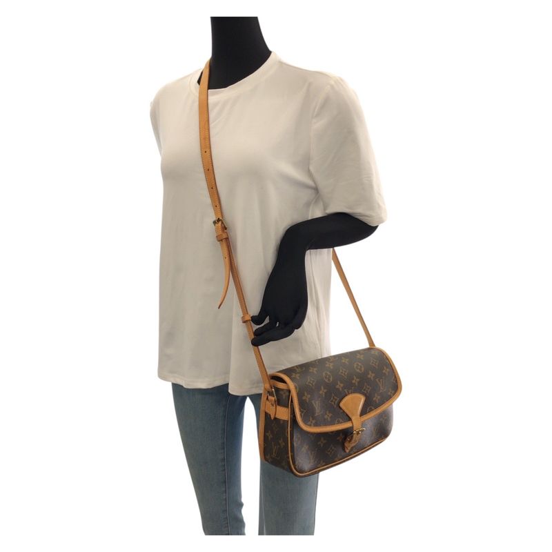 Louis Vuitton Monogram Sologne Brown Leather Shoulder Bag