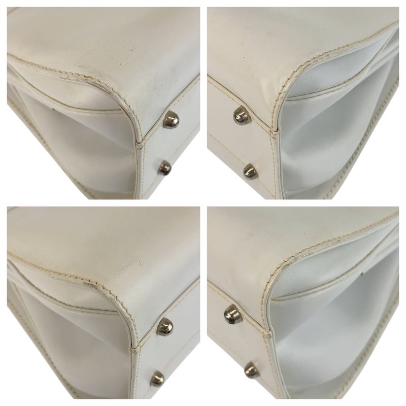 Gucci White Silver Leather Handbag