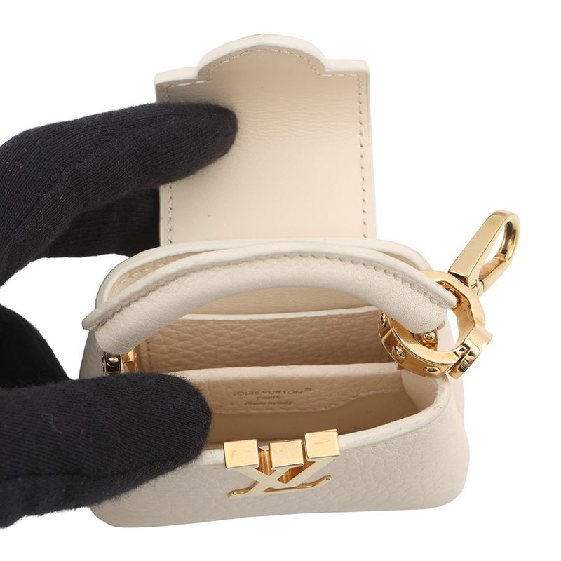 Louis Vuitton Handbag Taurillon Leather Capucines BB Bag 2-Way