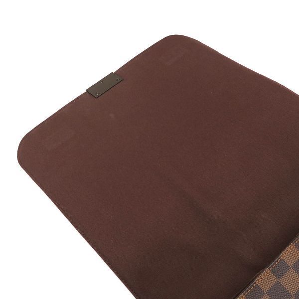 Louis Vuitton Damier District MM Wallet