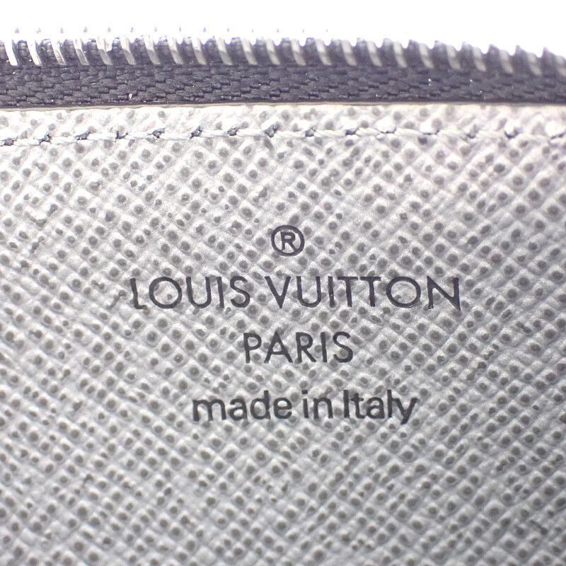 Louis Vuitton Coin Card Holder Case Purse Taigarama Gray Silver Cashless