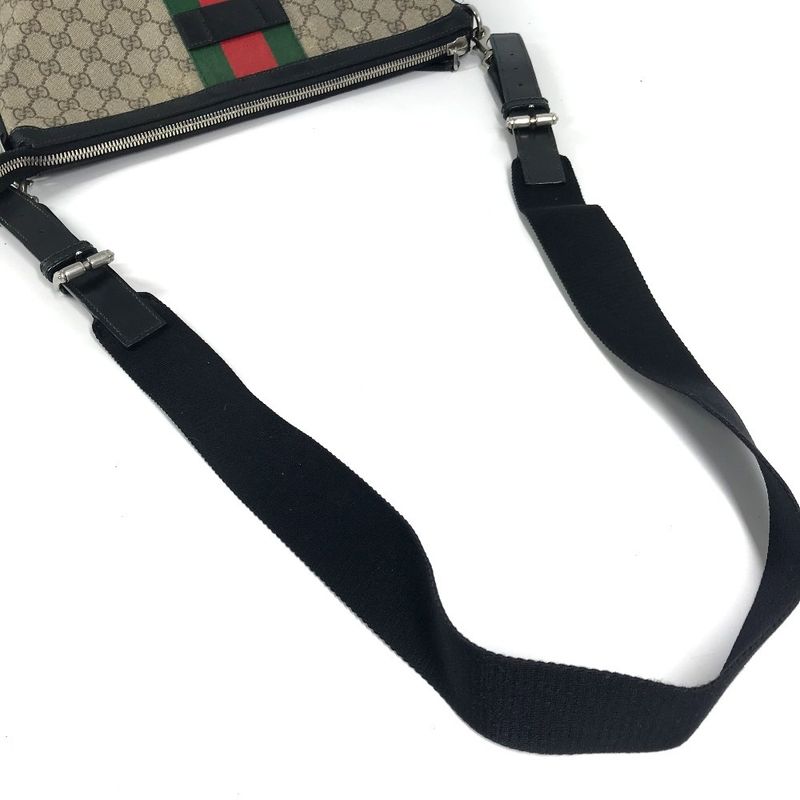 Gucci Shoulder Bag GG Supreme Canvas Beige