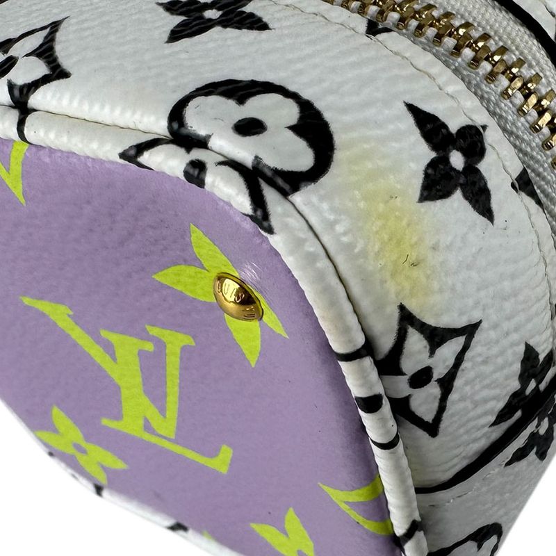 Louis Vuitton Pouch Monogram Giant Porte-Monnaie Cube