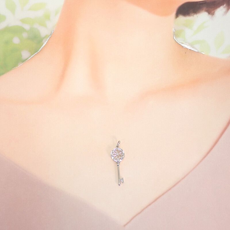 Tiffany & Co Floral Key Diamond Pendant Top 18k Gold
