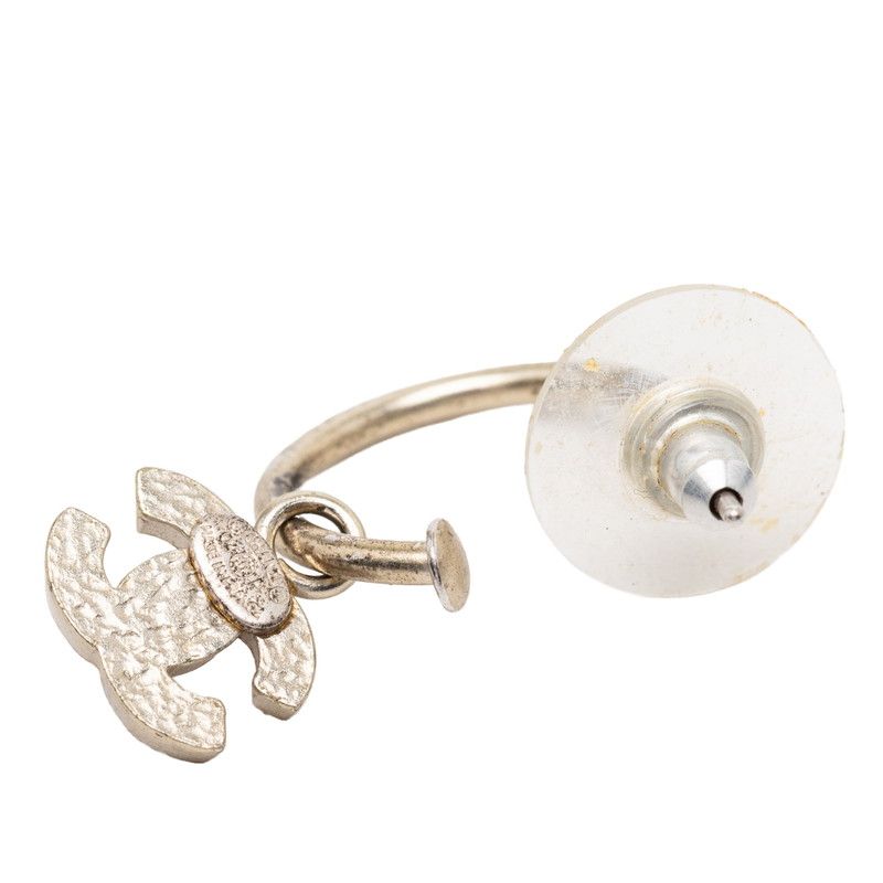 Chanel CC Logo Earrings Silver Pink Metal
